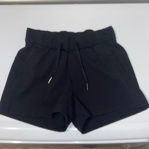 Lululemon Shorts Size 2